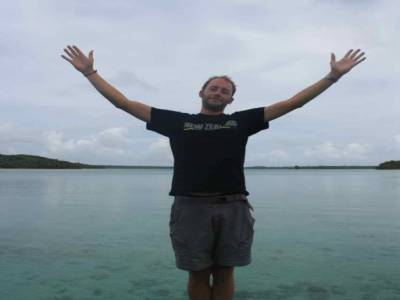 ile des pins balade en pirogue