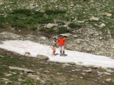 Robin et Alexe dans la neige en route vers Yellow Stone