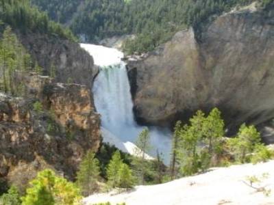 la chute 328 marches
