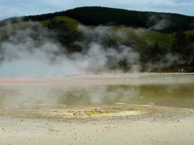Wai-O-Tapu Park