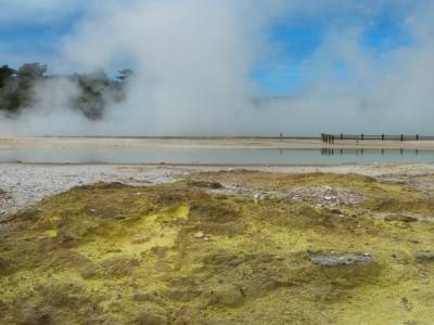 Wai-O-Tapu Park