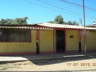 MOM'CORA ESCUELITA