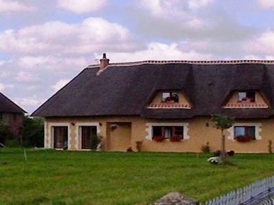 La Normandie avec ses maisons en toit de Chaume