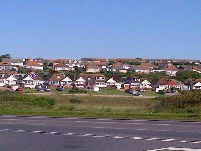 Vue d'une ville au sud de l'angleterre (proche mer)