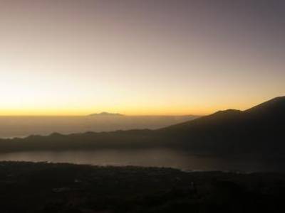 Levé du soleil au Gunung Batur... Magique !