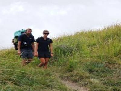 Début du Gunung Rinjani, notre porteur privé est encore en pleine forme !