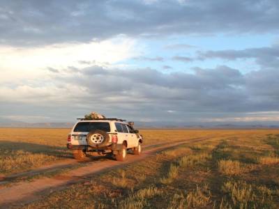 Bivouac au milieu de la steppe .. 
