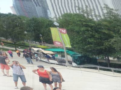 The Bean avec les SERRES