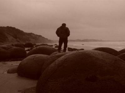 Un homme sur son rocher