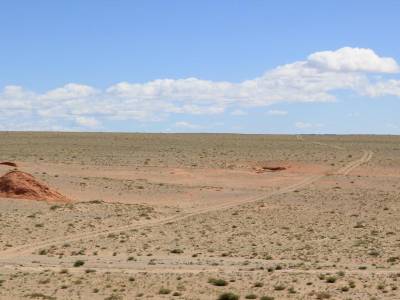 Longue vallée qu'il me reste à suivre, plein Est vers les grandes dunes ...