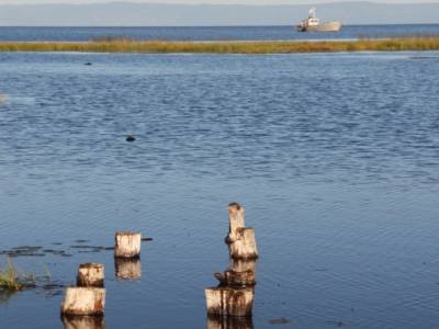 Petit matin, ....je découvre le lac Baïkal  .. :)