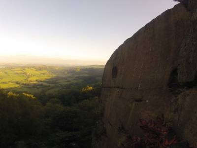 superbe vu du haut du site de cocking tor un autre spot d'escalade 