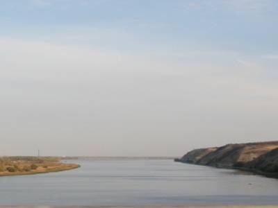 Le fleuve Don. Seulement 1 950 km de long et se jette dans la mer d'Azov.
