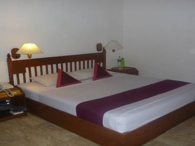 Bounty Hotel