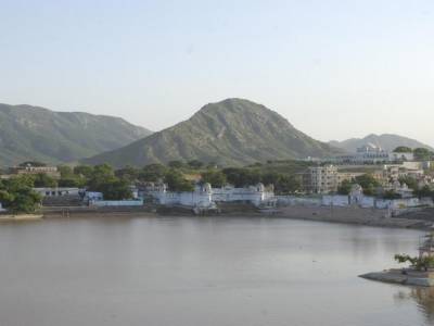 Le lac de Pushkar (depuis la terrasse d'un resto)