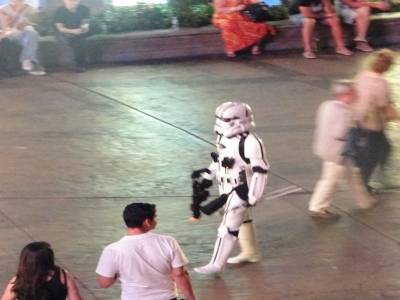 On croit rêver: on a vu Homer, Spiderman et ce gars de Star Wars