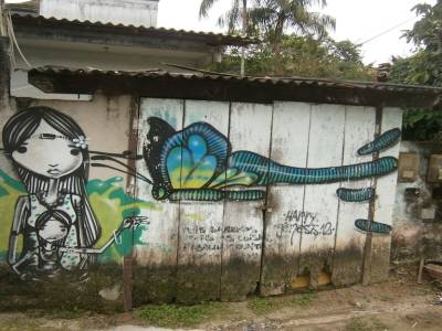 A Trindade, un graffeur a laissé libre cours à son expression et c'est joli!