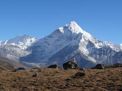 L Ama dablam (6812m)
