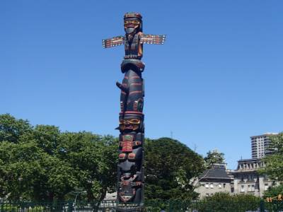 Plaza Canada