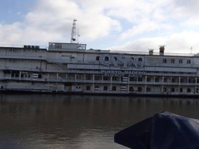 N!otre ferry ?!