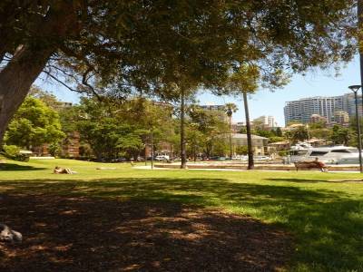 Elizabeth Bay