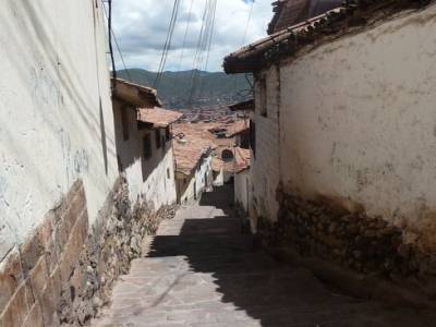 CUSCO - Marché perdu entre 2 ruelles