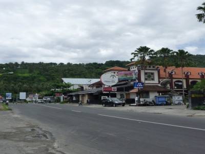 La ville de Senggigi