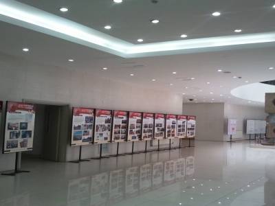 Hall de l'université de Tianjin, section "langues étrangères"