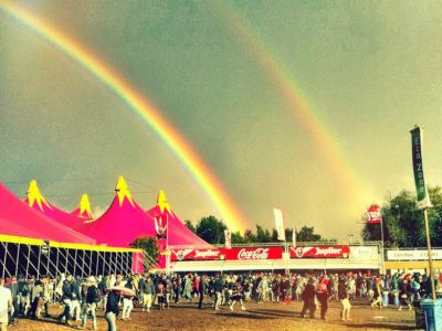 Double arc-en-ciel au dessus du festival