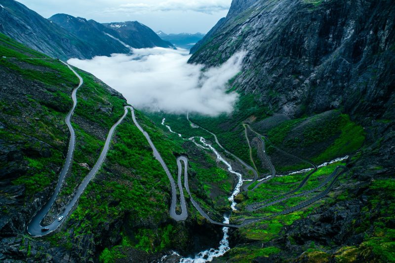 Trollstigen en Norvège, la route des Trolls, la route de montagne vers Geiranger